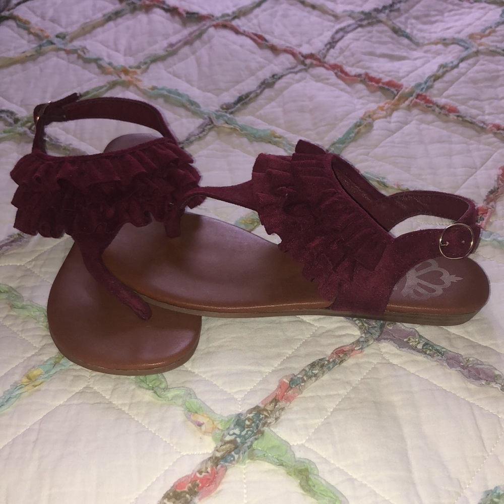 Sandals - Picture 4 of 8